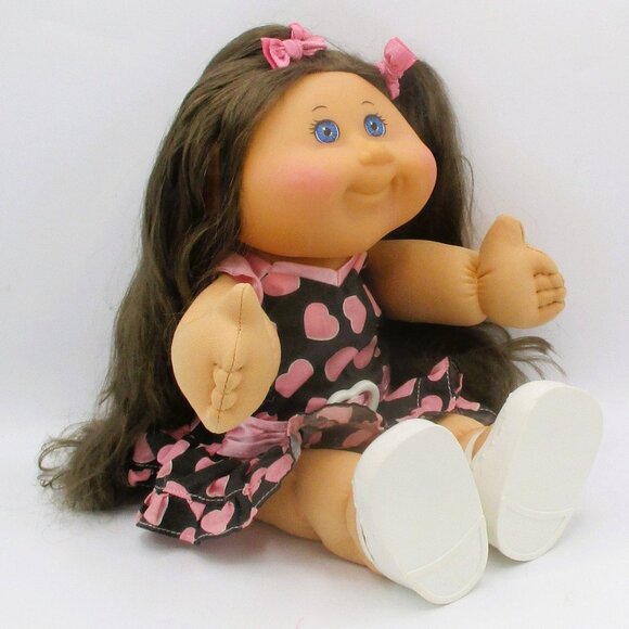 CPK 2011 Jakks Doll With Blue Eyes Long Brown Hair Black n Pink Heart Dress Whit - Picture 2 of 9